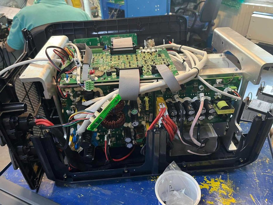 Service Invertoare Solare, UPS-uri, Stabilizatoare, Electronice