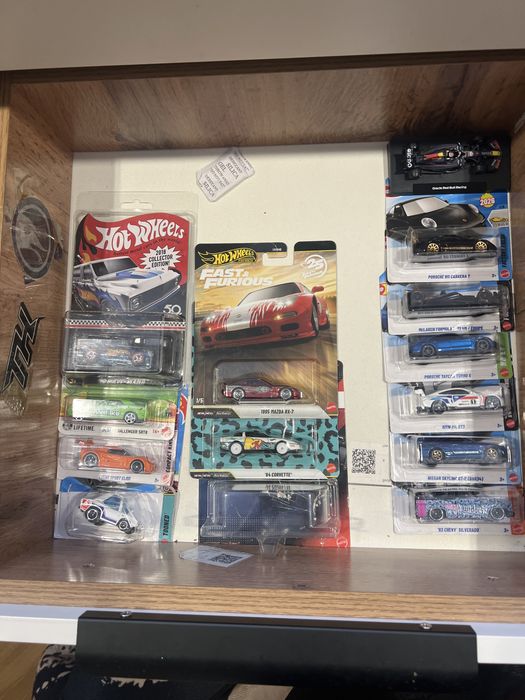 Обмен Hotwheels Хотвилс
