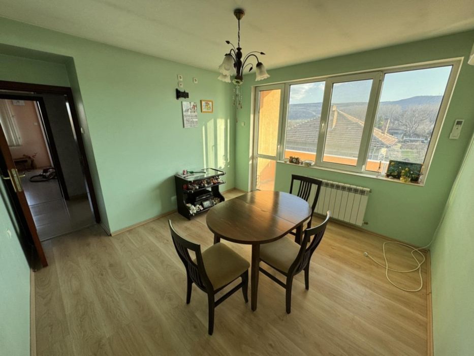 Продава се Къща в с. Първомайци, Област Велико Търново - 250 кв.м за 600 €/кв.м - Снимка #12