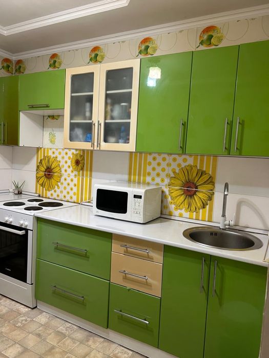 Кухонный гарнитур, б/у