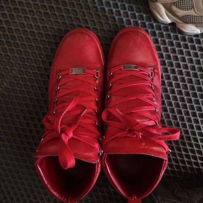 Продам Balenciaga Arena