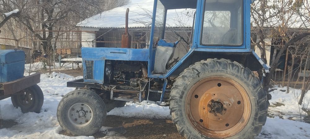 MTZ80 traktor sotiladi