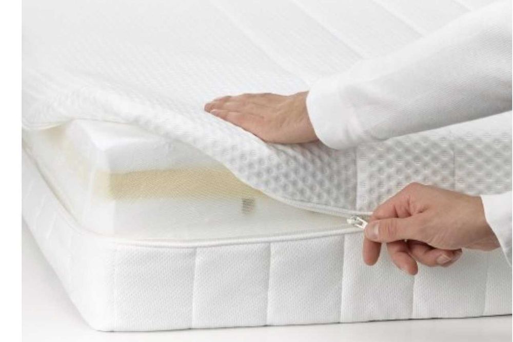 Продавам Чисто Нов Двулицев Матрак от Икеа, в гаранция!