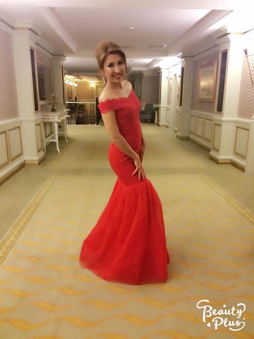 Вечернее платье