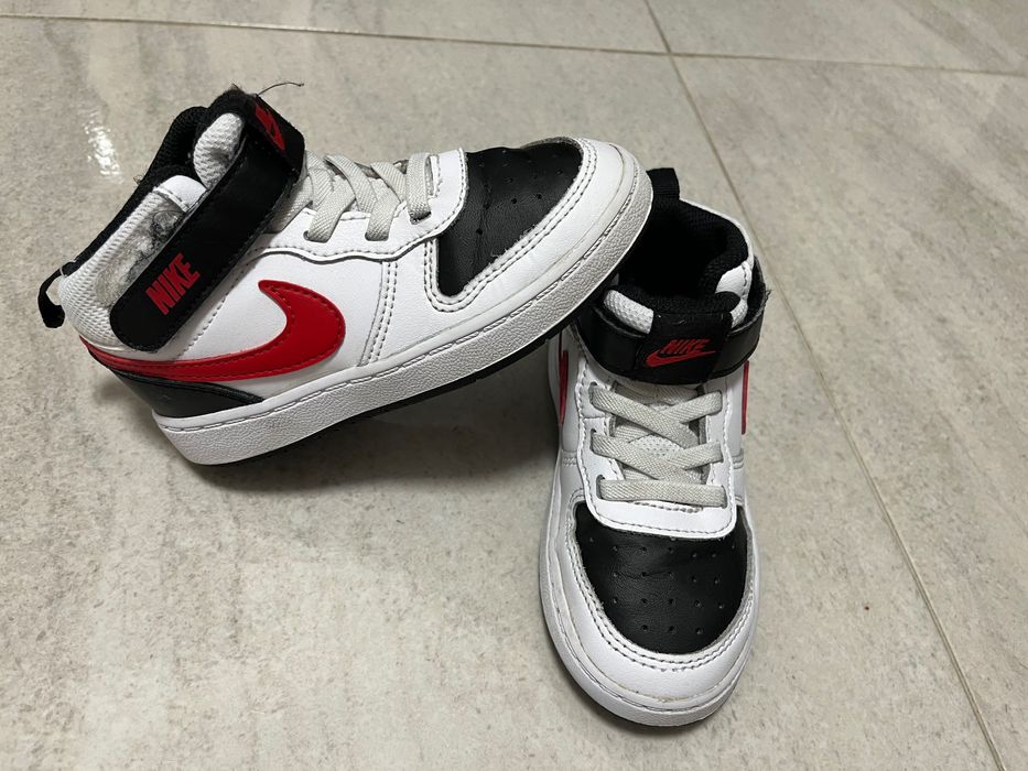 NIKE високи кецове момче