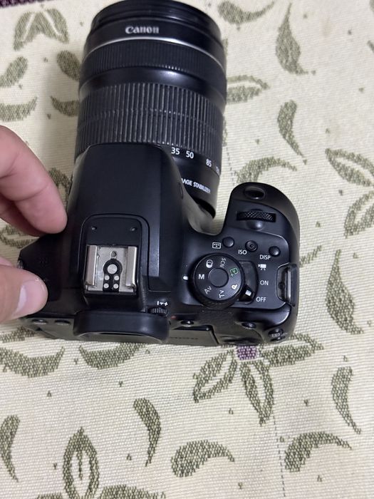 canon 850D обектив 18-135