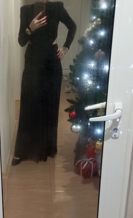 Елегантна дълга рокля