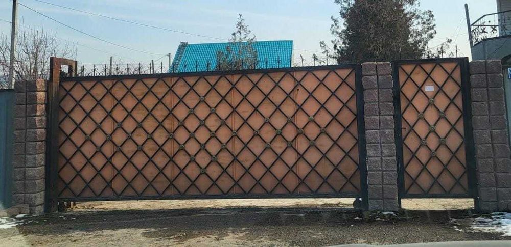 Ворота б/у. Раздвижные вместе с калиткой