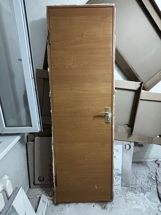 Двери межкомнатные, б/у