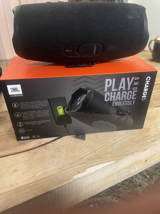 Speaker JBL   charge  5