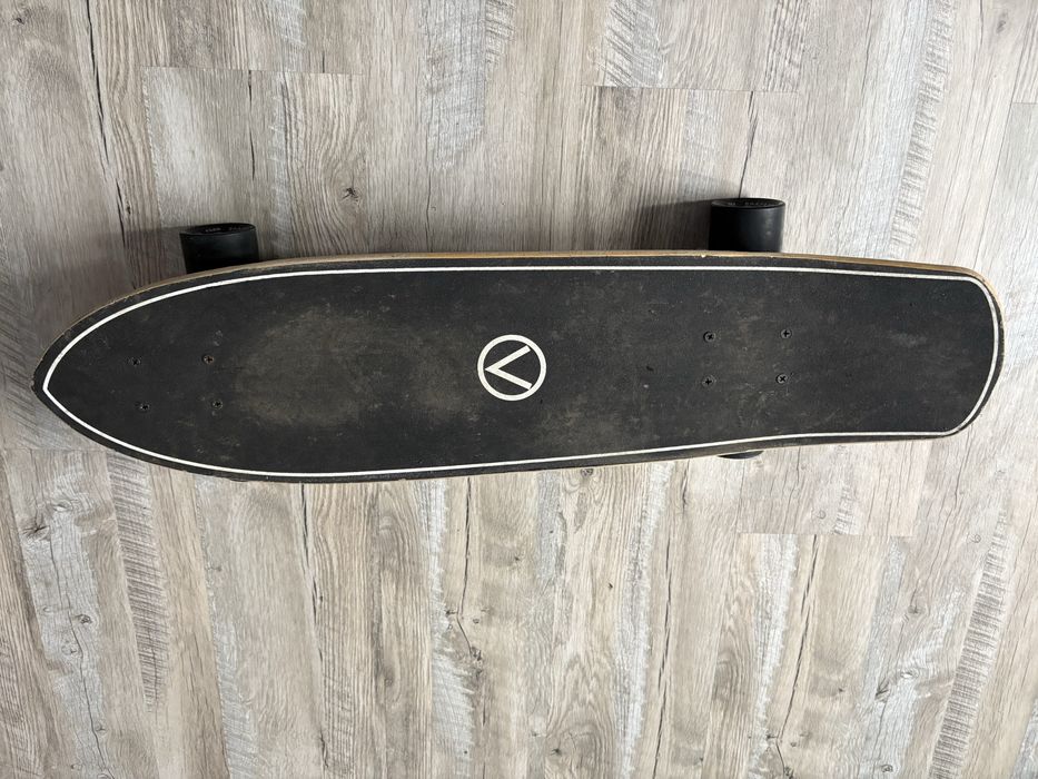 Longboard Spartan – ca nou, folosit o singură dată
