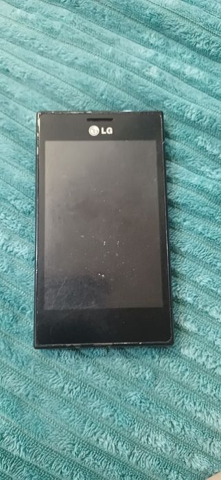 LG телефон незнаю модель