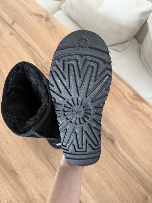 Ботуши UGG - 36 номер