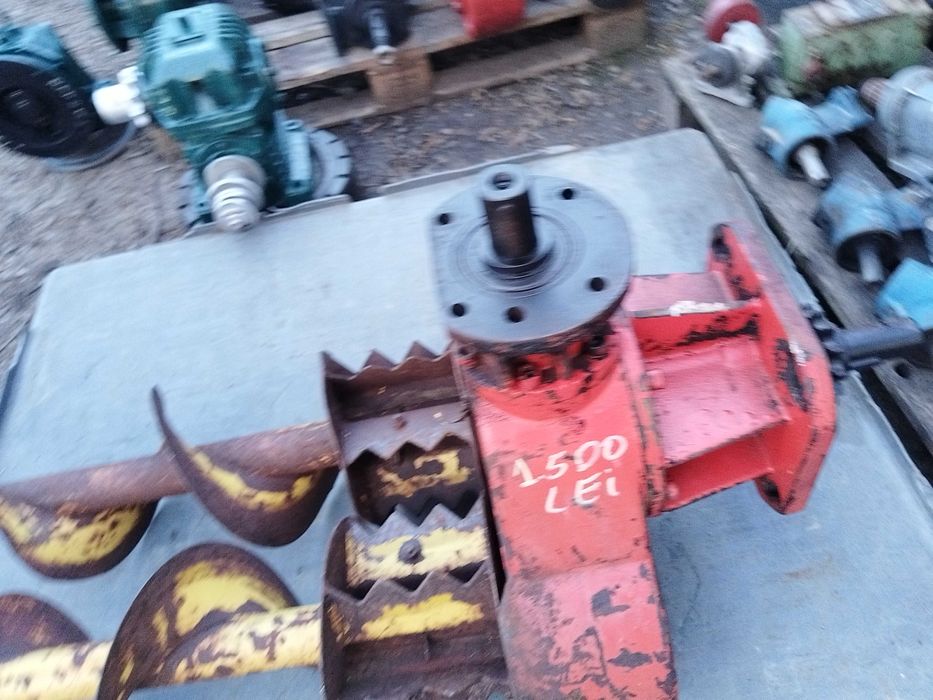 Sfredel burghiu făcut gropi  Reductor raport de 5 la 1