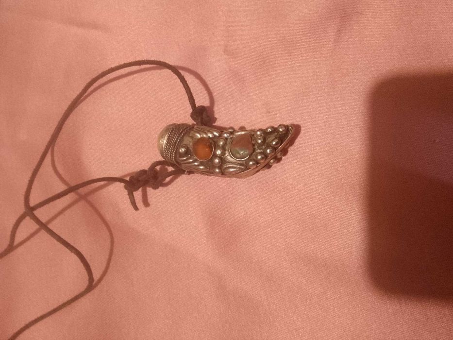 Медальон бутилка метал с ахат