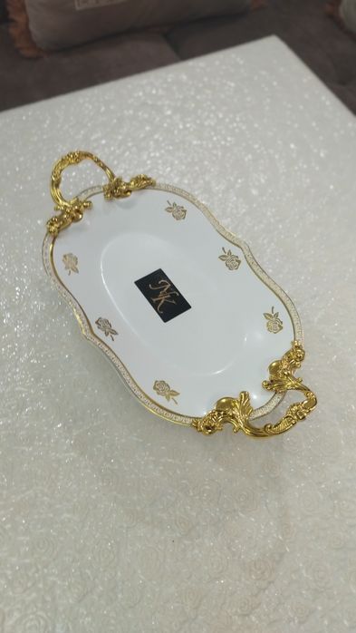 Посуда для стола, пластиковая посуда.