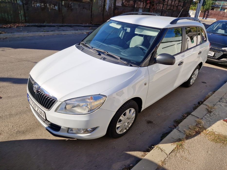 SKODA Fabia 2014 — imagine 2