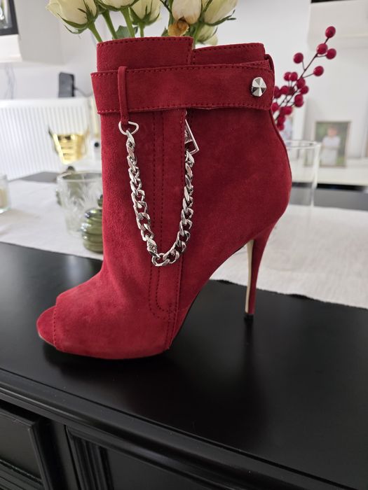 Pantofi cu toc Guess piele