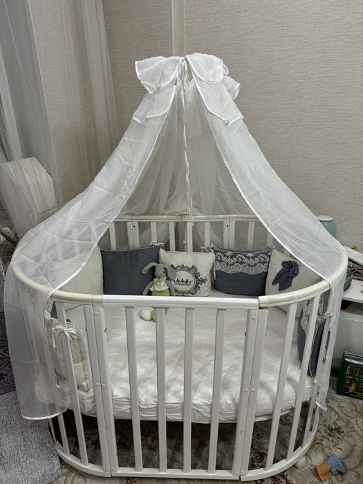 Продам кроватку 2 в 1