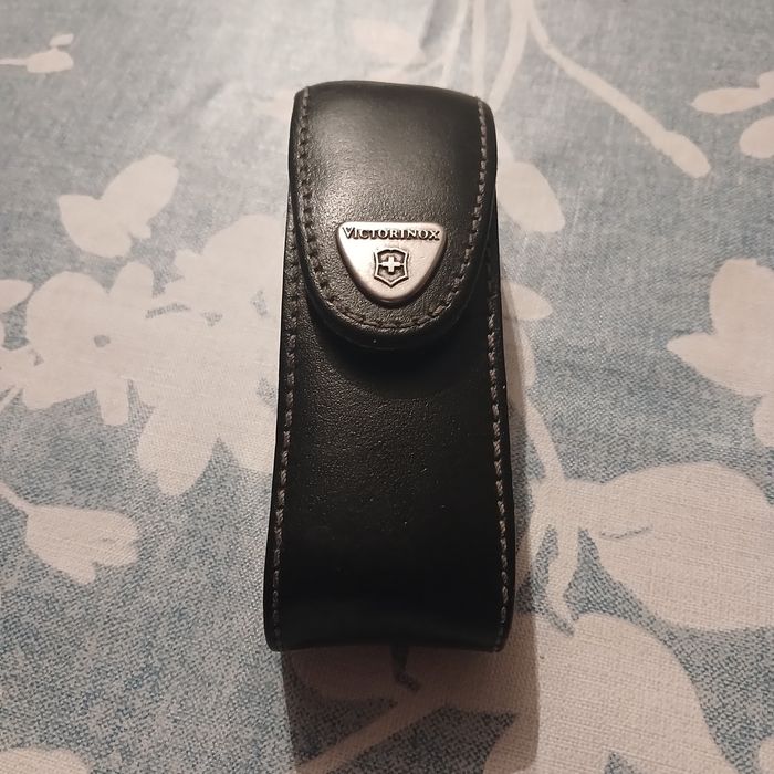 Мультитул Лезерман, викторинокс