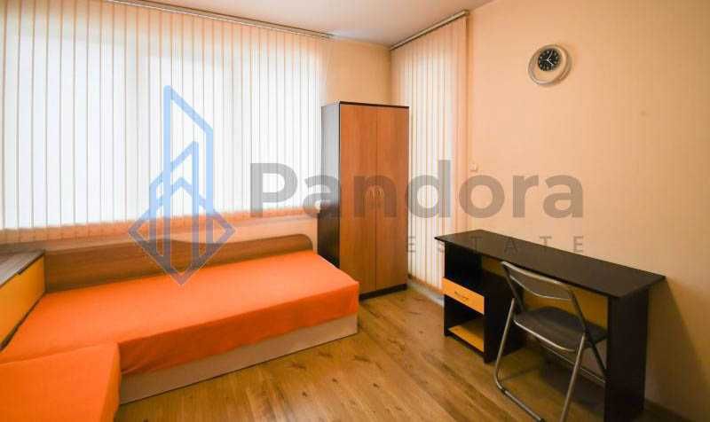 Дава се под наем Тристаен апартамент в София, Хиподрума - 96 кв.м за 500 € - Снимка #5