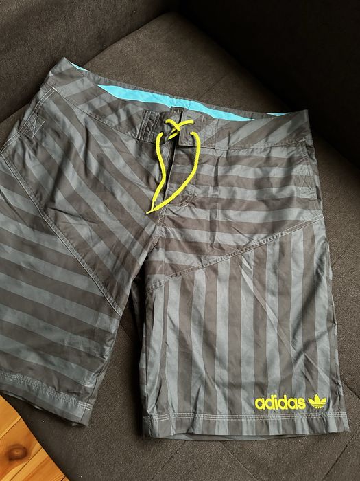 Къси оригинални панталони