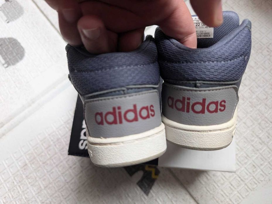 Високи детски кожени маратонки Adidas 22 номер