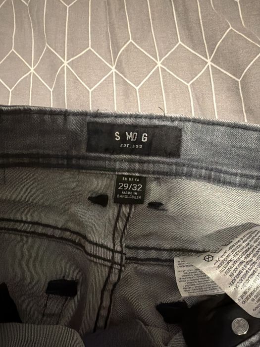 Blugi de cluoare gri marimea 29/32