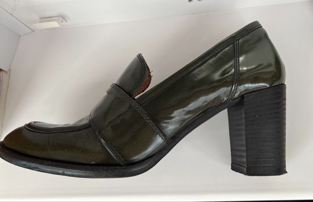 Ботинки. туфли кожаные