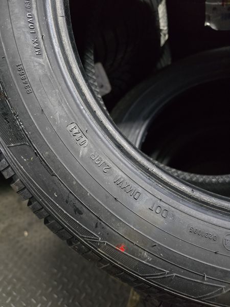 205/60/16 DUNLOP 4бр