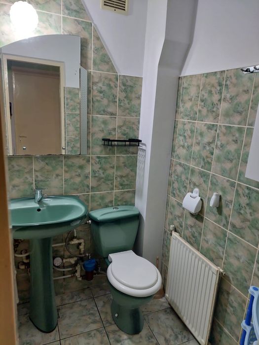 Inchiriez apartament 2 camere