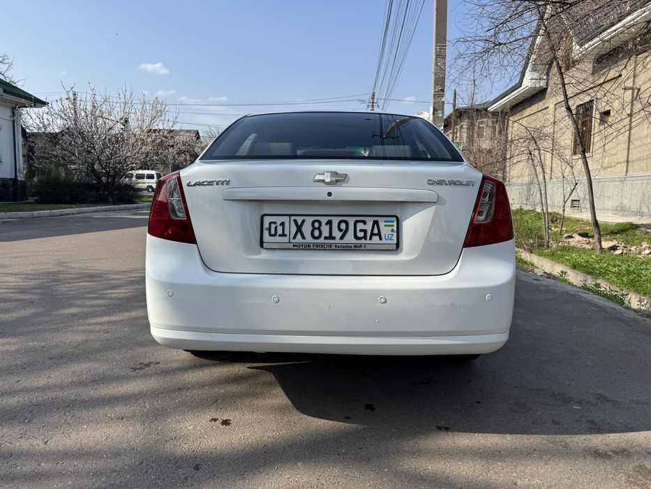 Ласетти 1.8 мотор, 2 позиция, 2010