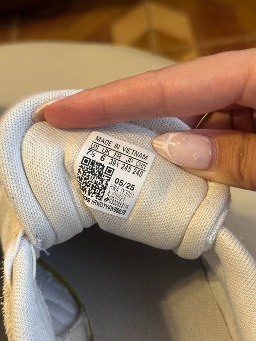 Adidas маратонки