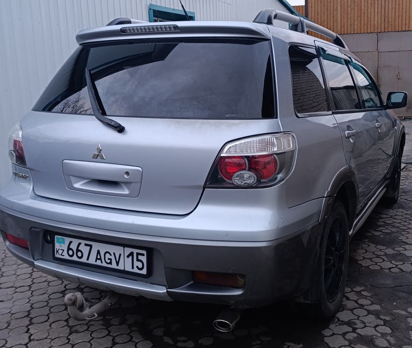 Mitsubishi outlander