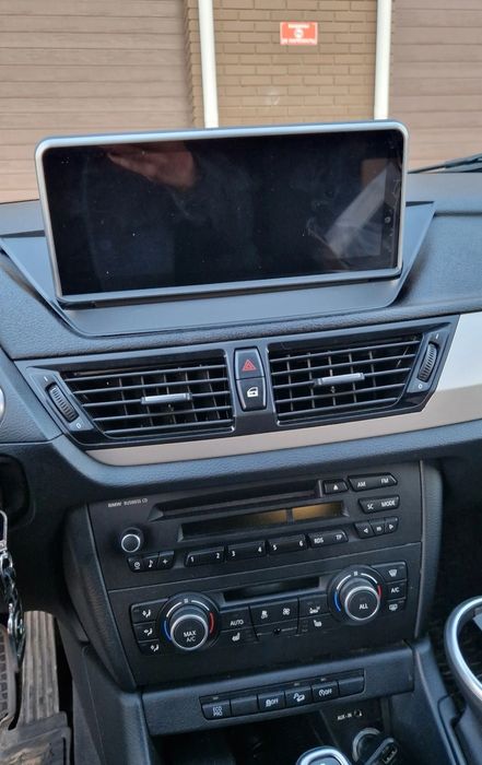 Navigatie android BMW X1 Carplay Waze YouTube GPS Bluetooth