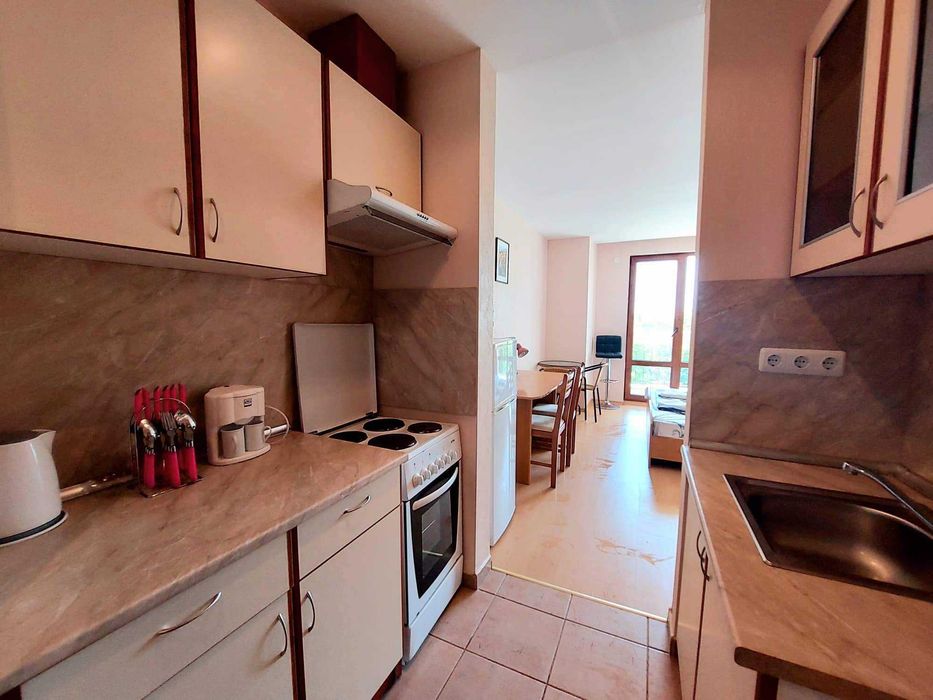 Студио в Свети Влас Първа линия