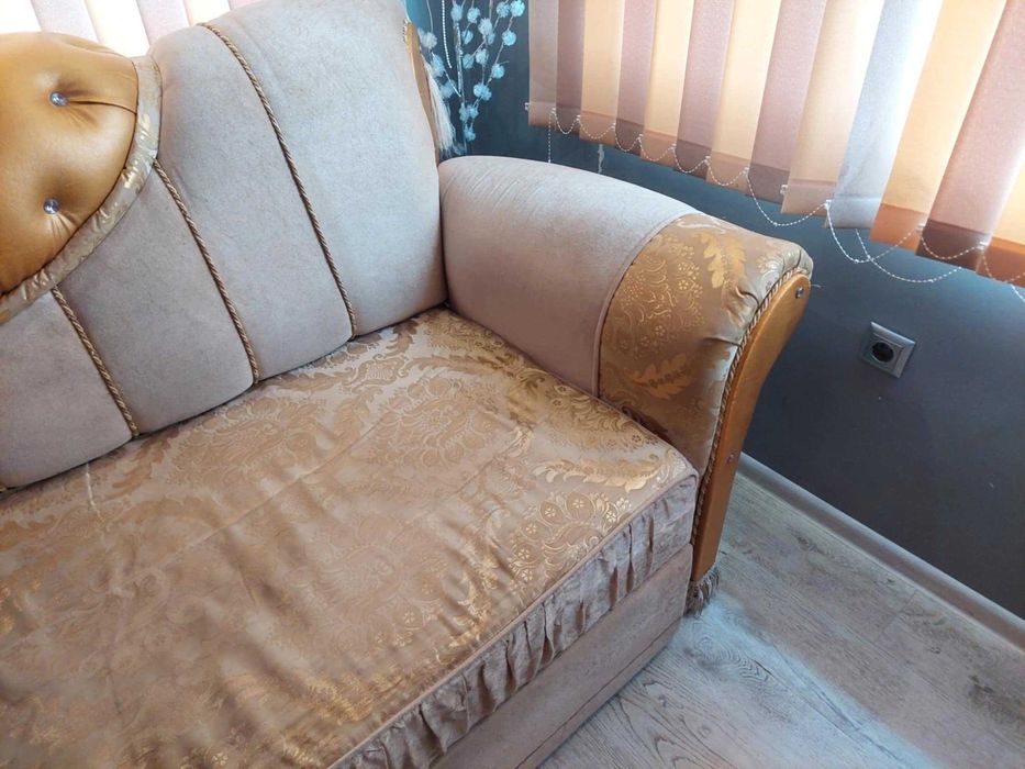 Дивани 2-ра употреба