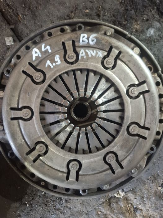 Volanta Masă dublă Audi A4 B6 1.9 AWX 131 CP 5 trepte