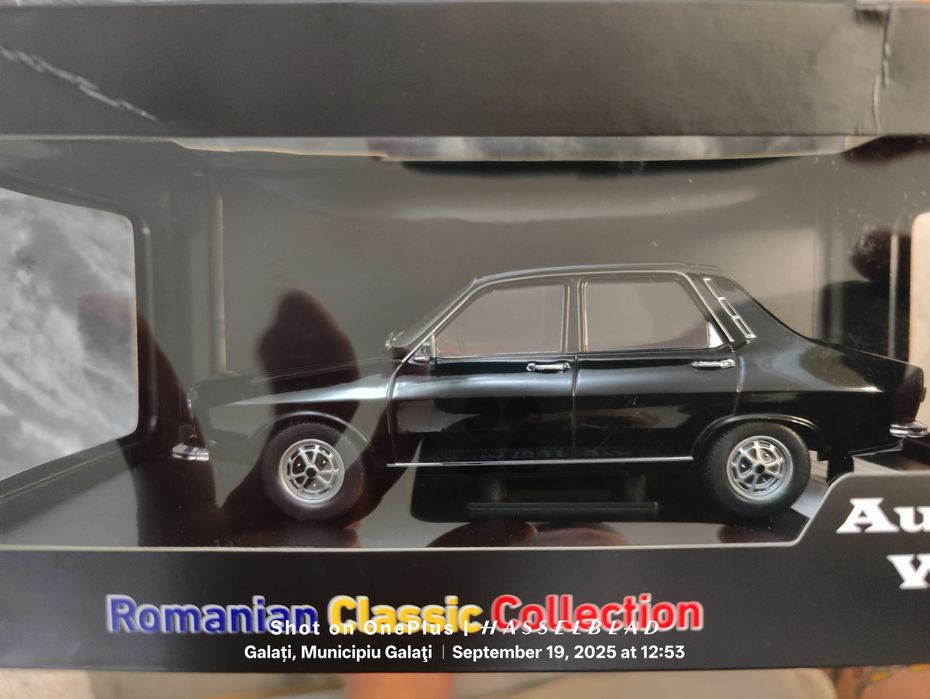 Macheta Dacia 1301 "Securitatea" ediție limitată 1:24 Autoworld