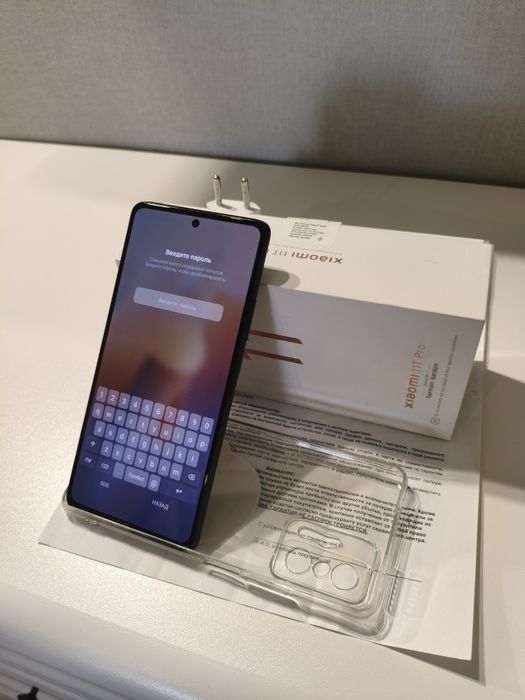 Телефон Xiaomi 11T PRO (8/256)