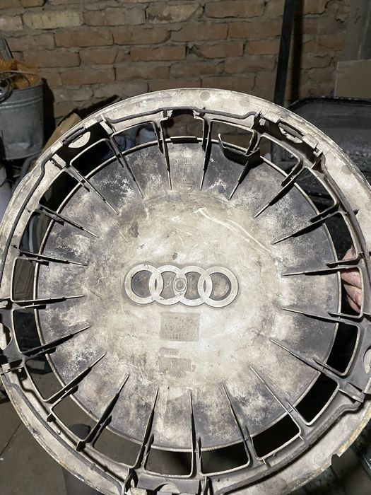 Продам колпак для ауди