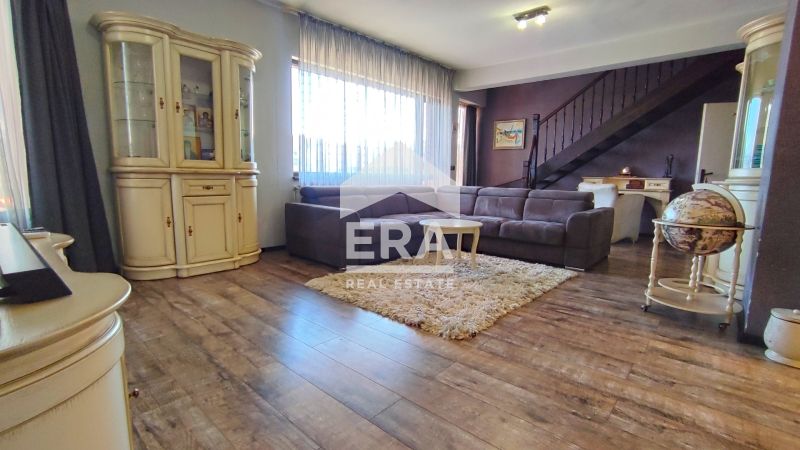 Продава се Къща в Благоевград, Първа промишлена зона - 270 кв.м за 1167 €/кв.м - Снимка #2