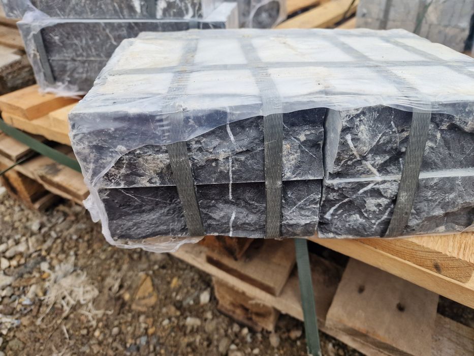 Travertin-piatra naturala