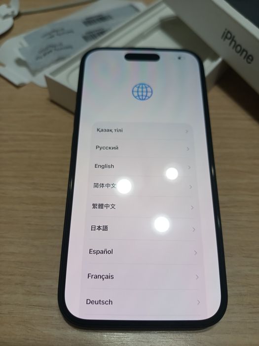 Продам iPhone 16/256