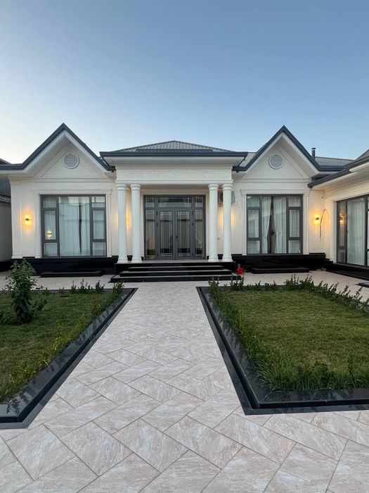 Продаётся 7,4 сот.10 комнат,5 санузлов (хувайдо)