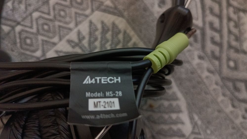 Наушники компании 4tech