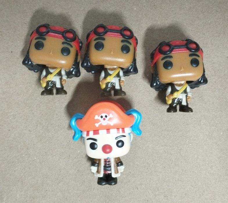 Фигурки one piece kinder joy