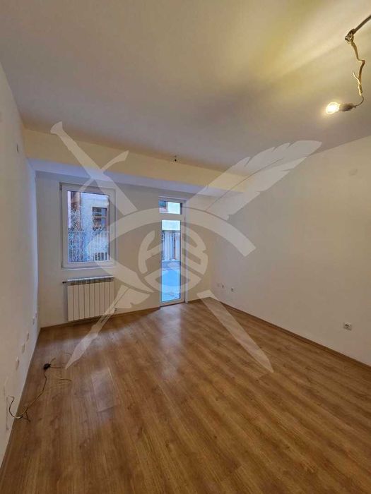 Четиристаен апартамент в кв. Манастирски ливади № 97904