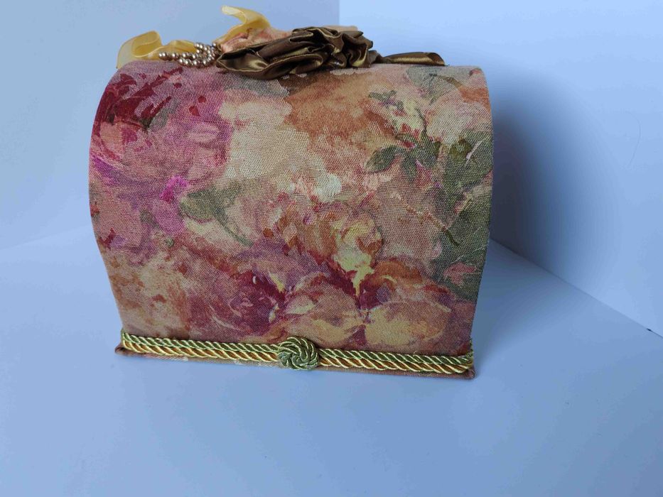 Шкатулка подарочная