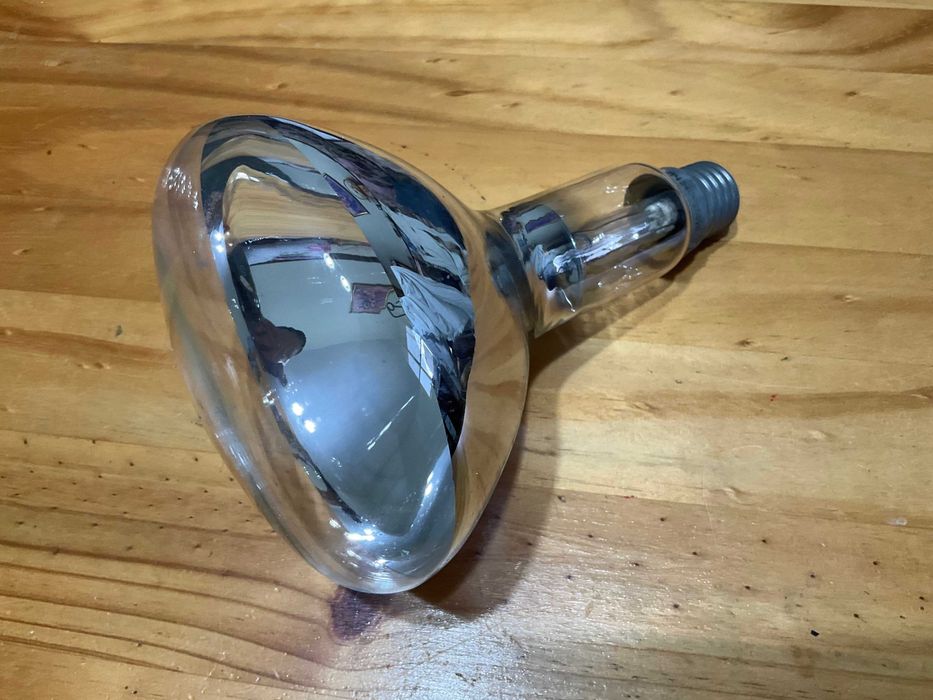 Инфрачервена лампа - 250 W